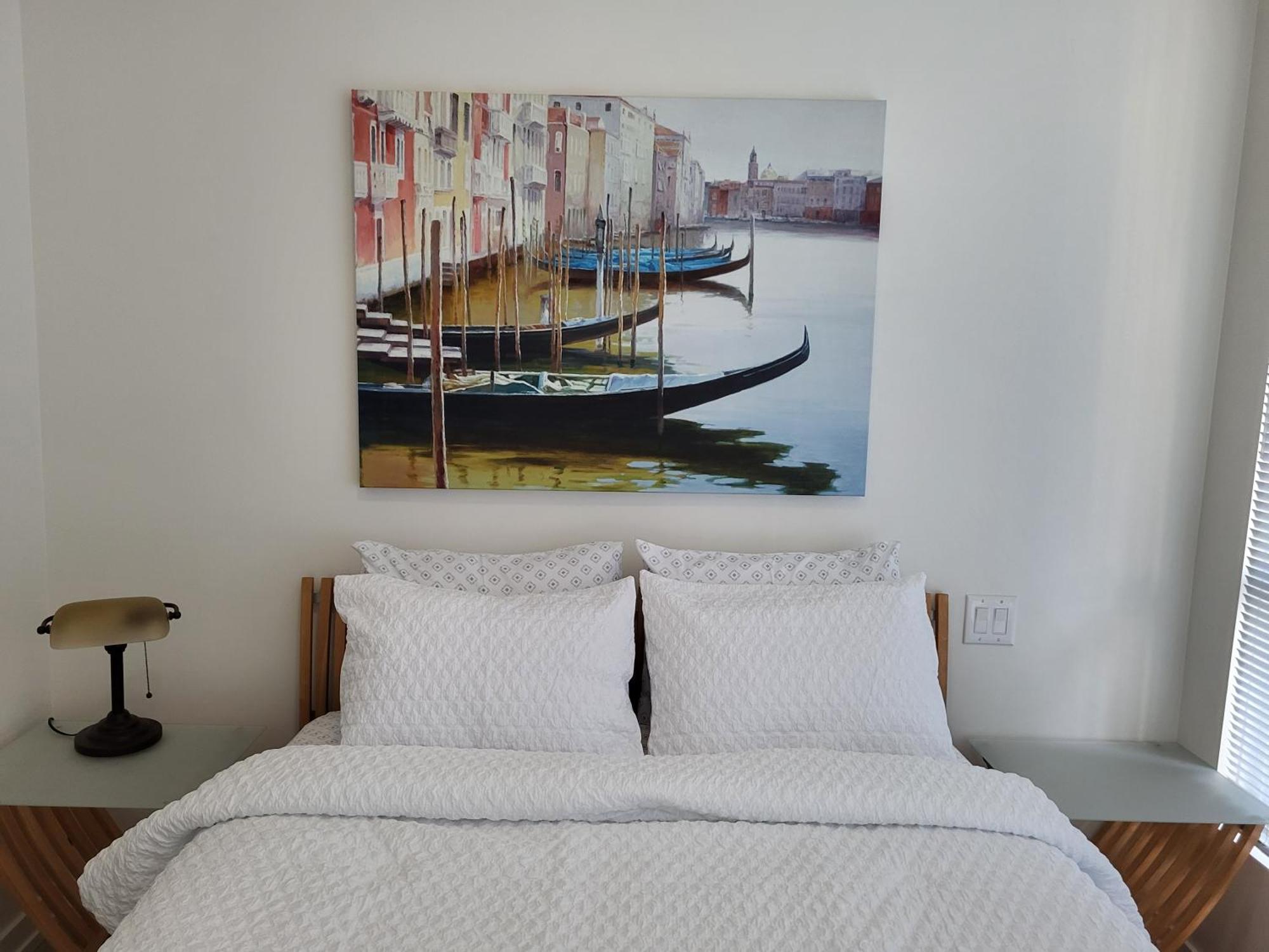 Your Perfect Escape - Modern Landmark Condo In Downtown Calgary - Free Parking- Premium Location 外观 照片